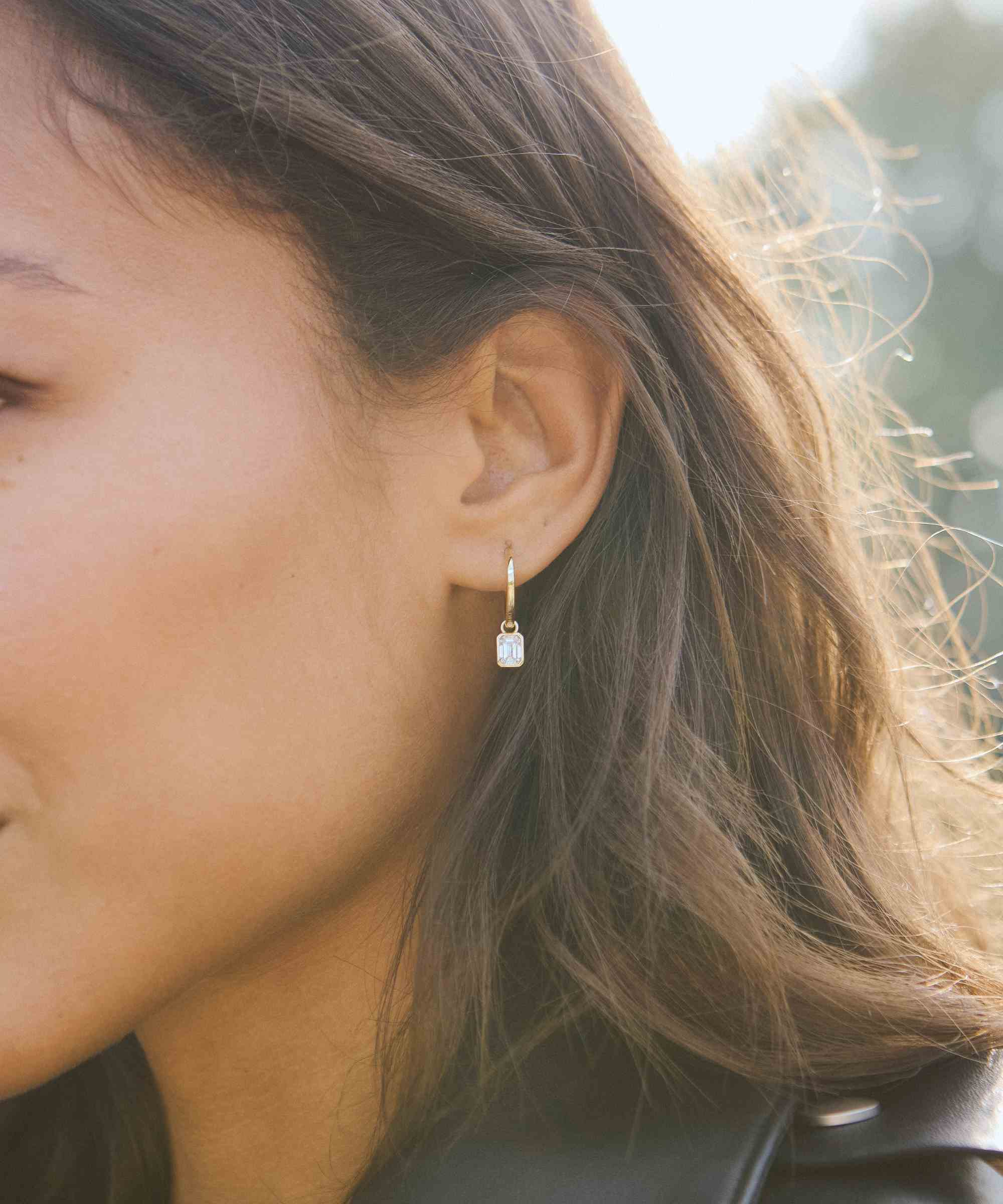 The Bubble-Back Emerald Earrings