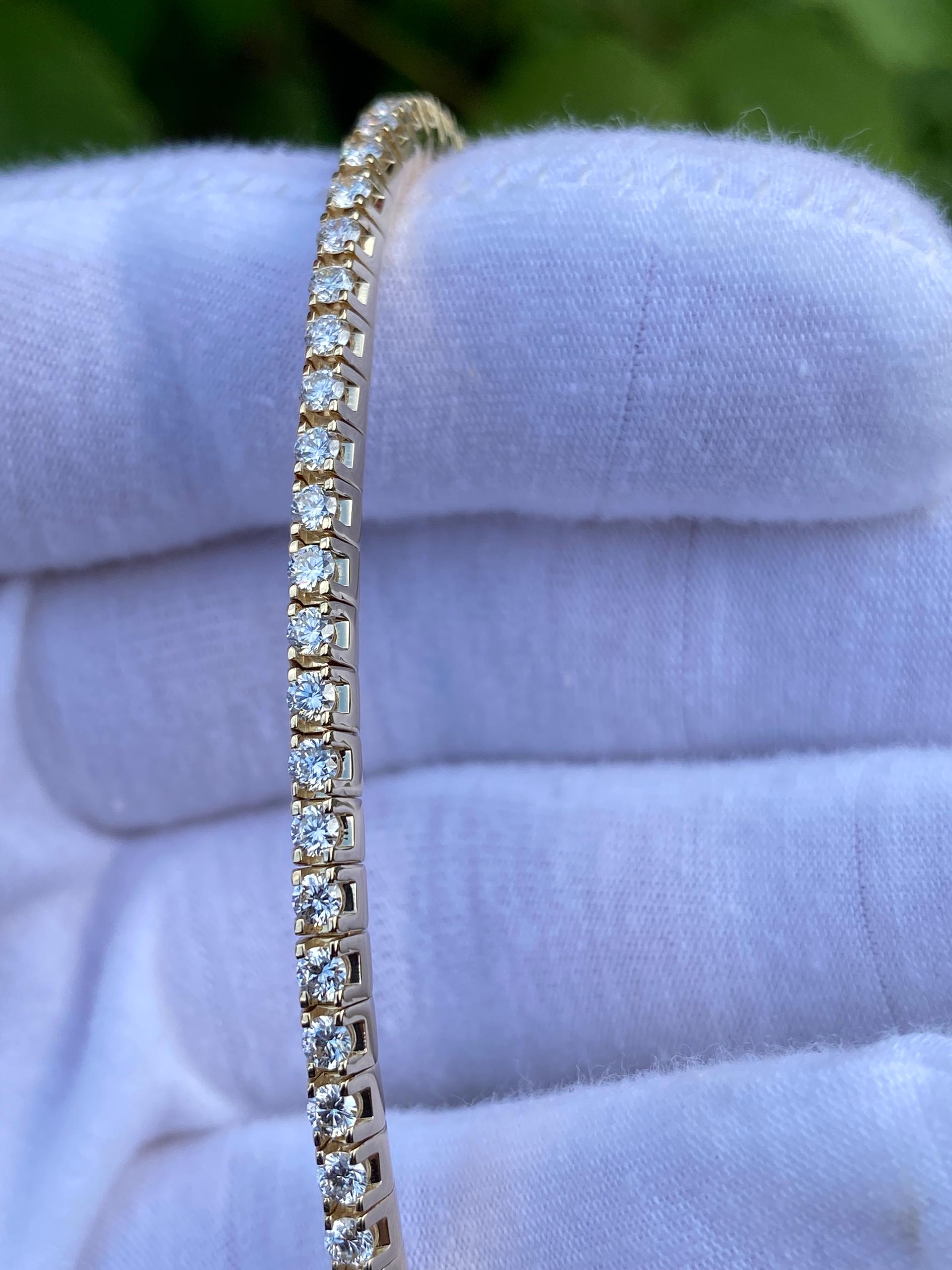 The Stretch Lab-Grown Diamond Tennis Bracelet